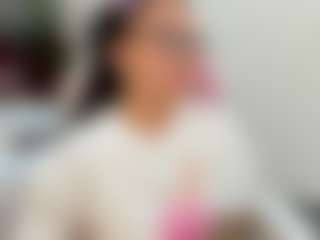 Live cam show with Anny - Oil on intimatelivegirls.com