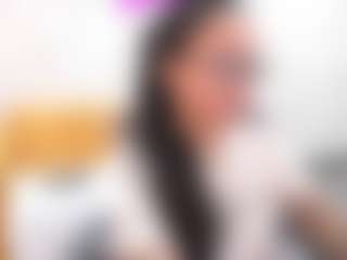 Live cam show with Anny - Gamer Asian on Camversity