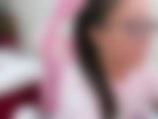 Live cam show with Anny - Normal on Hubzter Live