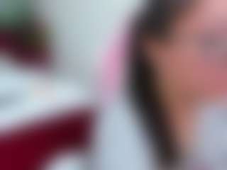 Live cam show with Anny - Asian Public on Dolls Live