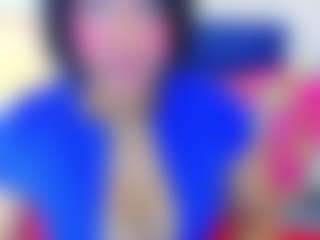 tiny-whore18's Live Sex Cam Show