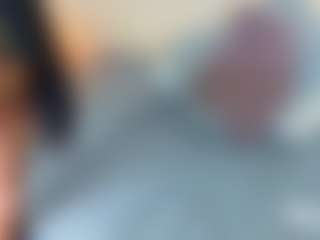 tiny-whore18's Live Sex Cam Show