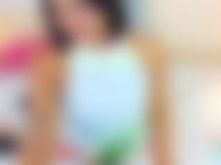 tiny-whore18's Live Sex Cam Show