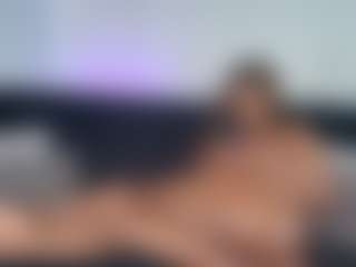 Live cam show with JadeWright - Ebony on fapnchat | netherlands