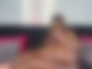 Live cam show with JadeWright - Squirt on fuklive.com