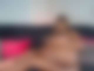 Live cam show with JadeWright - Foot Fetish Black on camtv