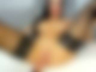 KellySuper's Live Sex Cam Show