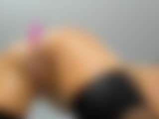 KellySuper's Live Sex Cam Show