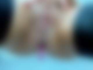 KellySuper's Live Sex Cam Show