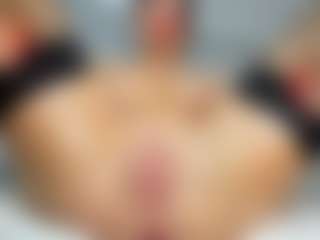 KellySuper's Live Sex Cam Show
