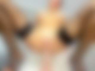 KellySuper's Live Sex Cam Show