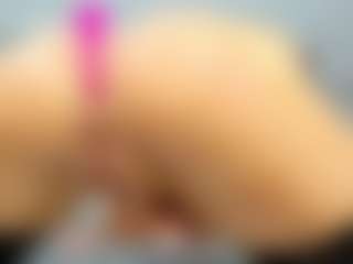 KellySuper's Live Sex Cam Show