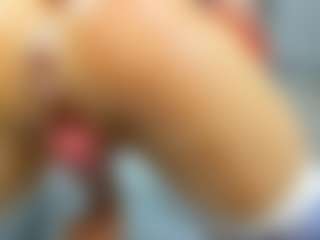 KellySuper's Live Sex Cam Show