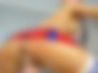 Live cam show with KellySuper - White on alttransgirls | united kingdom