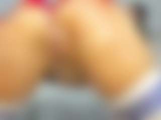 KellySuper's Live Sex Cam Show