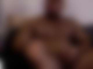 Live cam show with Musculus - Average on Strip Flash - Live Sex Shows