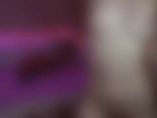 AmandaBynesS's Live Sex Cam Show