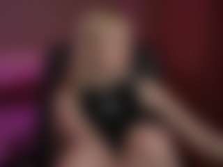 AmandaBynesS's Live Sex Cam Show