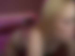 AmandaBynesS's Live Sex Cam Show