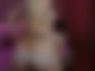 AmandaBynesS's Live Sex Cam Show