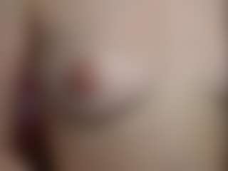 Live cam show with AmandaBynesS - Blonde Hair on Gym Cam Girls