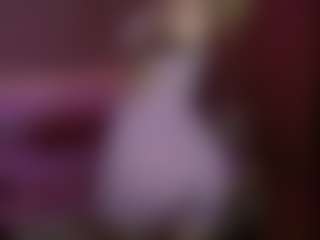 Live cam show with AmandaBynesS - Blonde Hair on Stripli.com