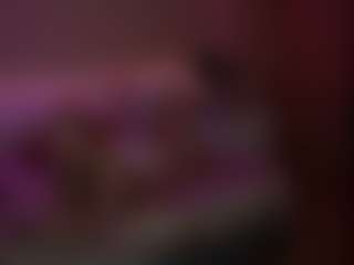 Live cam show with AmandaBynesS - Normal on Uber Horny