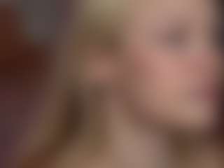 AmandaBynesS's Live Sex Cam Show