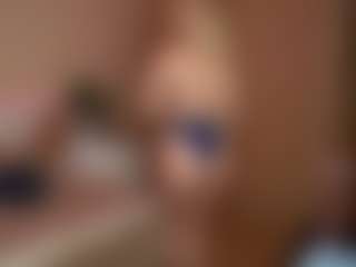 AmandaBynesS's Live Sex Cam Show