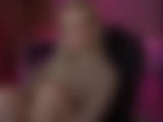 AmandaBynesS's Live Sex Cam Show