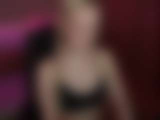 AmandaBynesS's Live Sex Cam Show