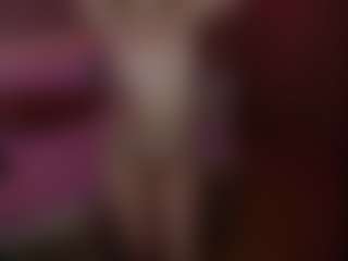 Live cam show with AmandaBynesS - Small Tits Young Adult on xDating