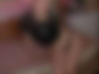 Live cam show with AmandaBynesS - Blonde Hair Small Tits on CamSodaAdn