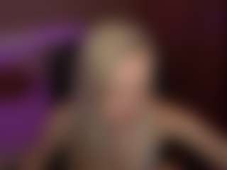 AmandaBynesS's Live Sex Cam Show