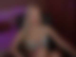 AmandaBynesS's Live Sex Cam Show