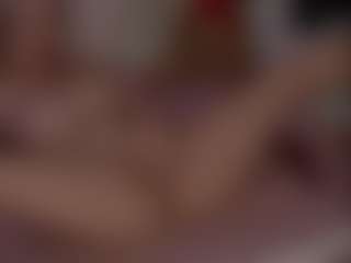 AmandaBynesS's Live Sex Cam Show