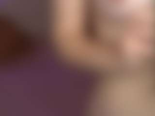 AmandaBynesS's Live Sex Cam Show