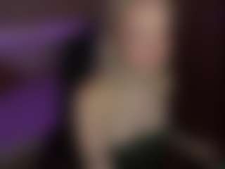 AmandaBynesS's Live Sex Cam Show