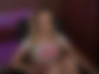 AmandaBynesS's Live Sex Cam Show