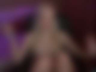 Live cam show with AmandaBynesS - Blonde Hair Shaved Pussy on Camsoda