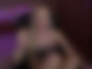 AmandaBynesS's Live Sex Cam Show