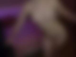 Live cam show with AmandaBynesS - Blonde Hair Teen (18+) on SpankPalCams