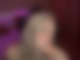 AmandaBynesS's Live Sex Cam Show