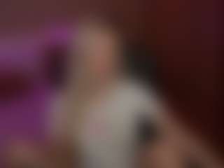 Live cam show with AmandaBynesS - Lingerie on Gym Cam Girls