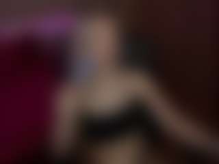 AmandaBynesS's Live Sex Cam Show