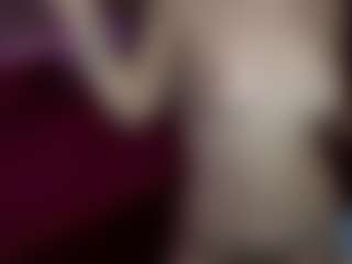 AmandaBynesS's Live Sex Cam Show