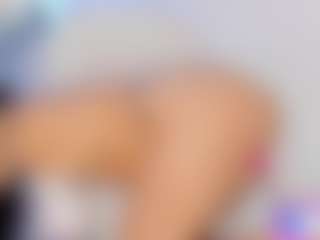 Live cam show with sellenaross - Swallow on Free Soda