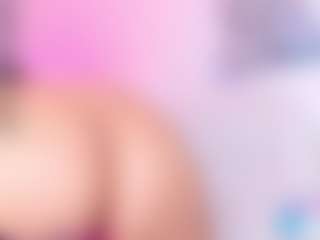 Live cam show with sellenaross - Moaning on fuklive.com
