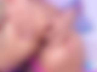 Live cam show with sellenaross - Eating Pussy on CamSodaAdn