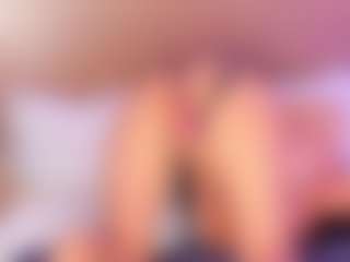 sellenaross's Live Sex Cam Show